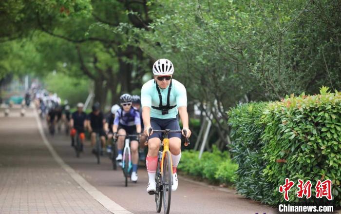 2024年阳澄湖畔捷安特骑游大会在苏州举行：助力