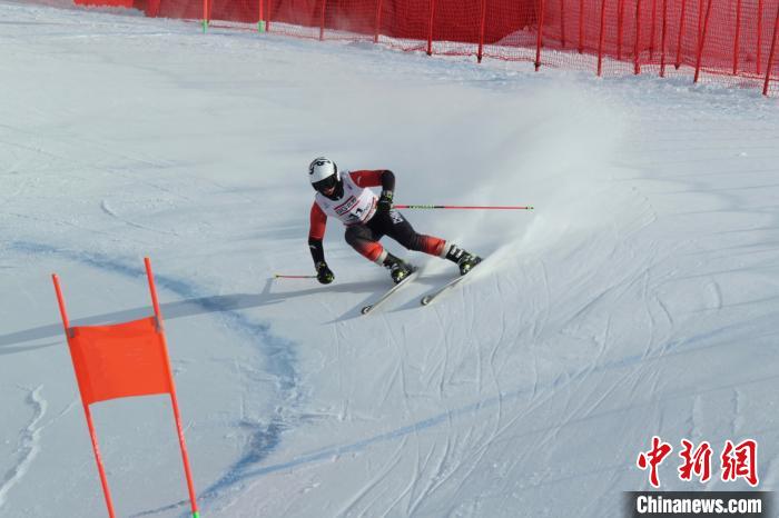 十四冬高山滑雪全能赛黑龙江包揽两枚金牌彰显