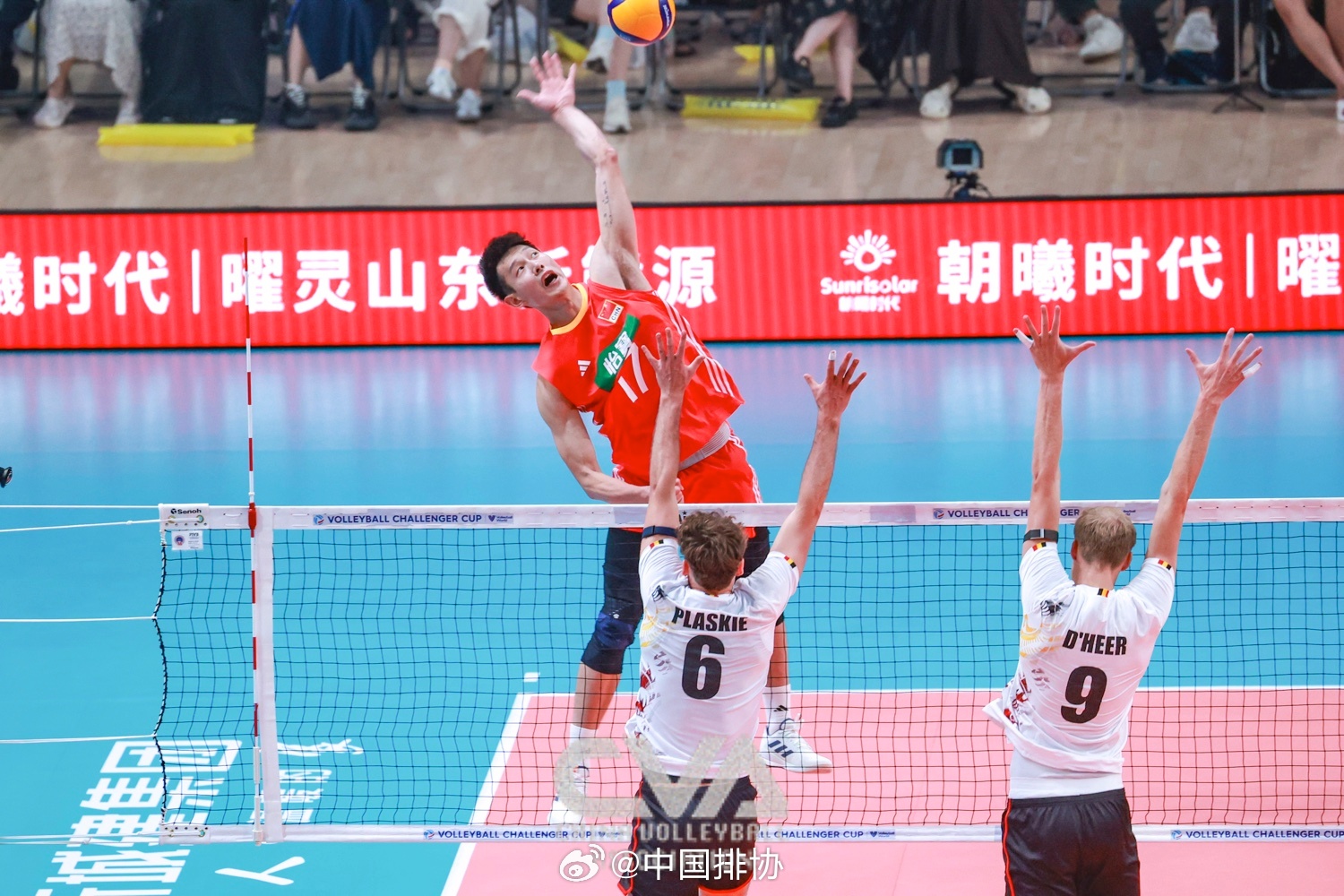 挑战者杯夺冠：中国男排3-1击败比利时锁定2025年