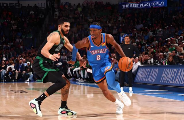 雷霆杰威复出助队掀翻76人 12连胜稳居联盟榜首